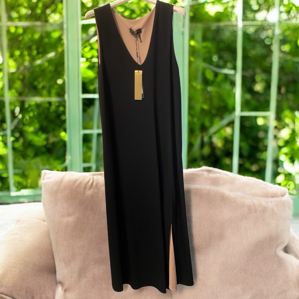 SOLD💖 Donna Karan Long Black Knit Sheath with
V-Neck and Side Slit NWT - Picture 5 of 16